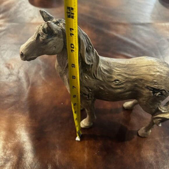 NWOT Vintage Rustic Carved Horse Figurine Stallion Faux Wood - Picture 7 of 13